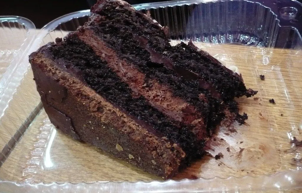 Shirin Asal Layer Cake