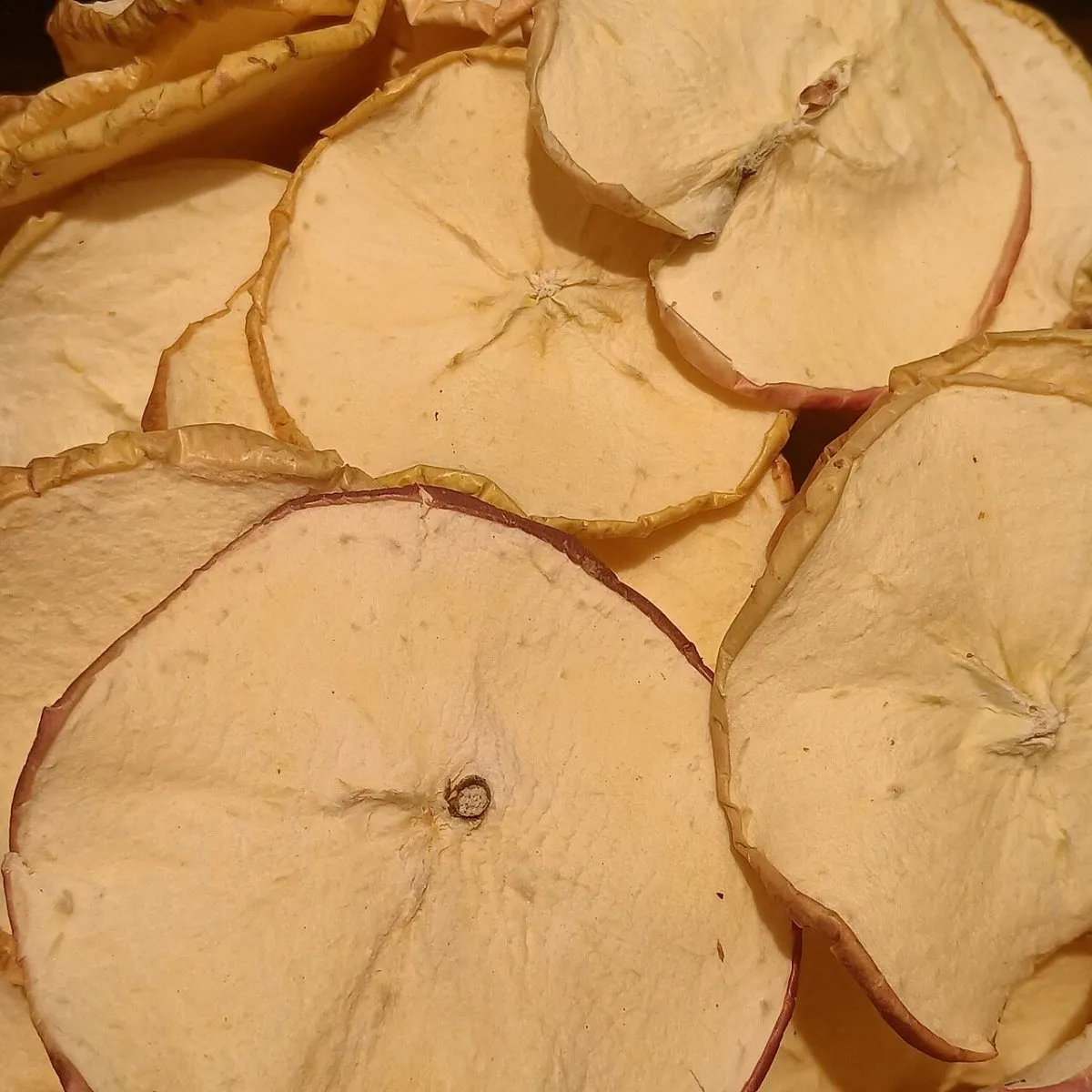 Dehydrated Apple Chips