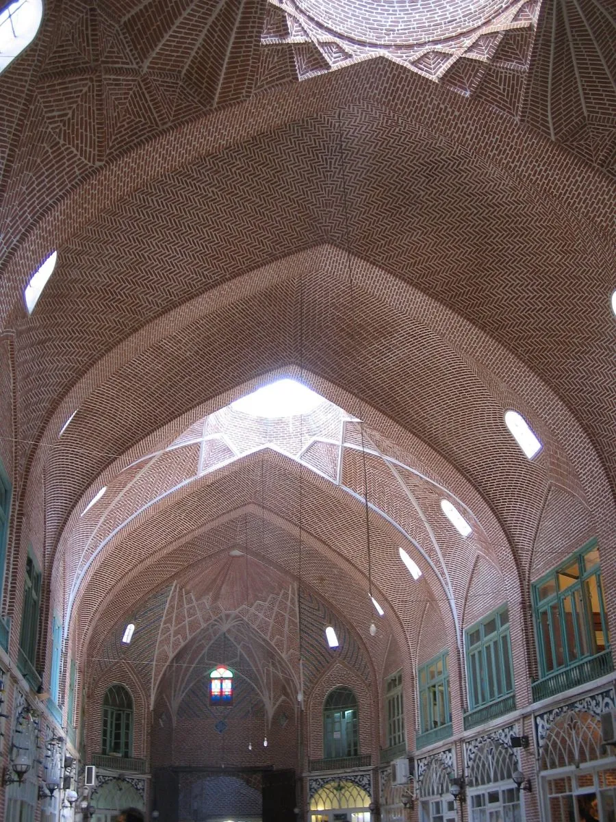 Hand-Knotted Tabriz Mahi Carpet