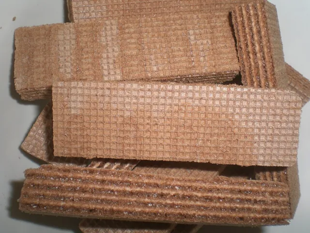 Minoo Cream Wafers