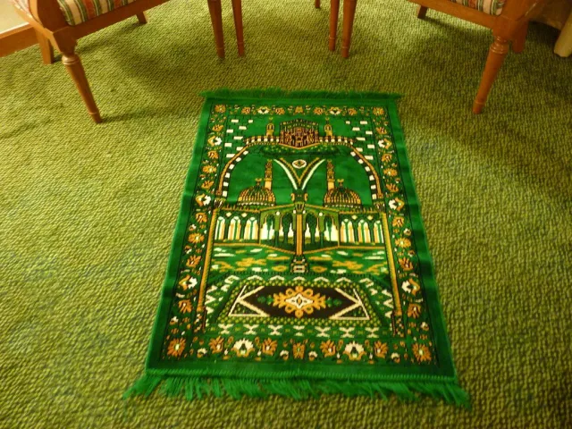 Irani Velvet Prayer Rug (Janamaz)