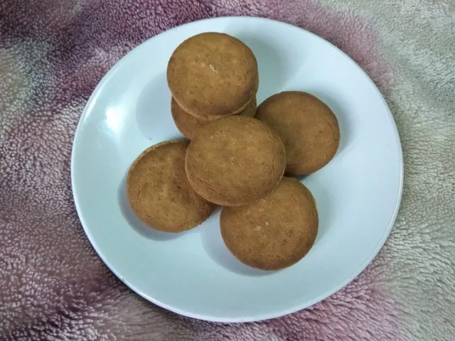 Gorji Coconut Biscuits