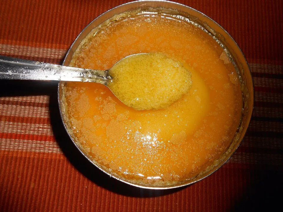 Pure Cow Ghee (Roghan-e Heivani)